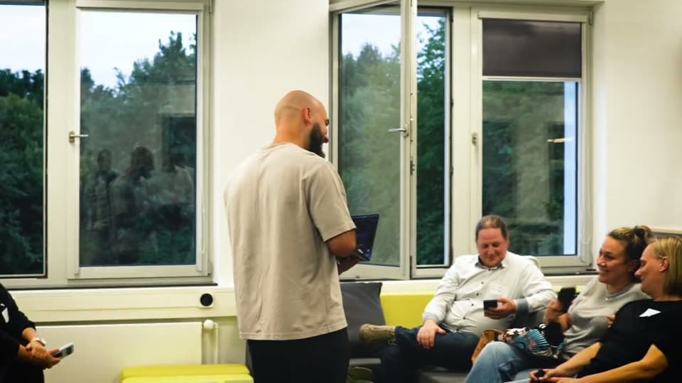 Teilnehmende in einem Ziya-Workshop